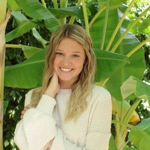 Meet your Posher, Kaitlyn